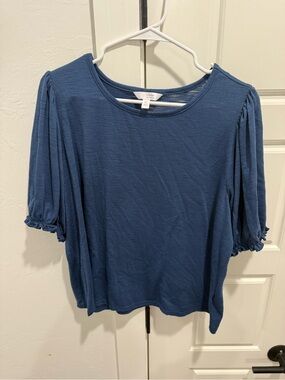 LC Lauren Conrad Denim Blue Puff Sleeve Knit Top
